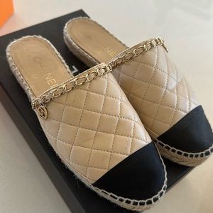 Chanel shoes size 38 (8)